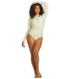 Sporti X Stef Corgel Manhattan Beach Cheetah Zip Front Long-Sleeve One Piece Swimsuit -Speedo Store 7360964001960 junglegreen 7a
